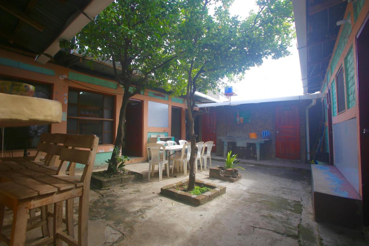 Hostal Los Chamos 南圣胡安 外观 照片
